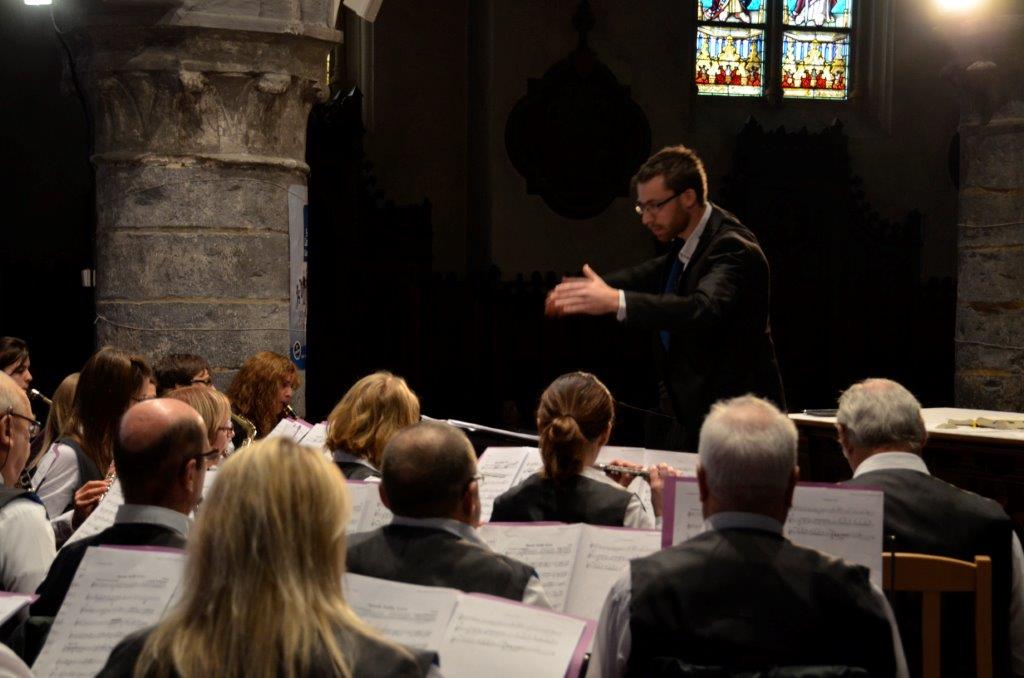 L'harmonie et la chorale lors de la messe de Ste Cécile 2013