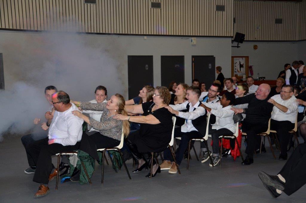 La bonne humeur règne durant le banquet !